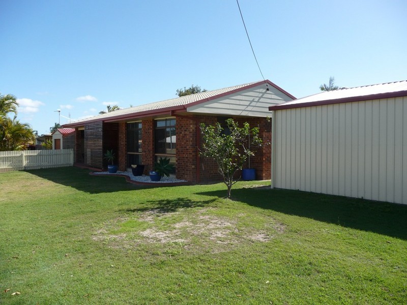 24 Kuruman Street, Scarness QLD 4655