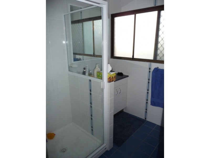 24 Kuruman Street, Scarness QLD 4655