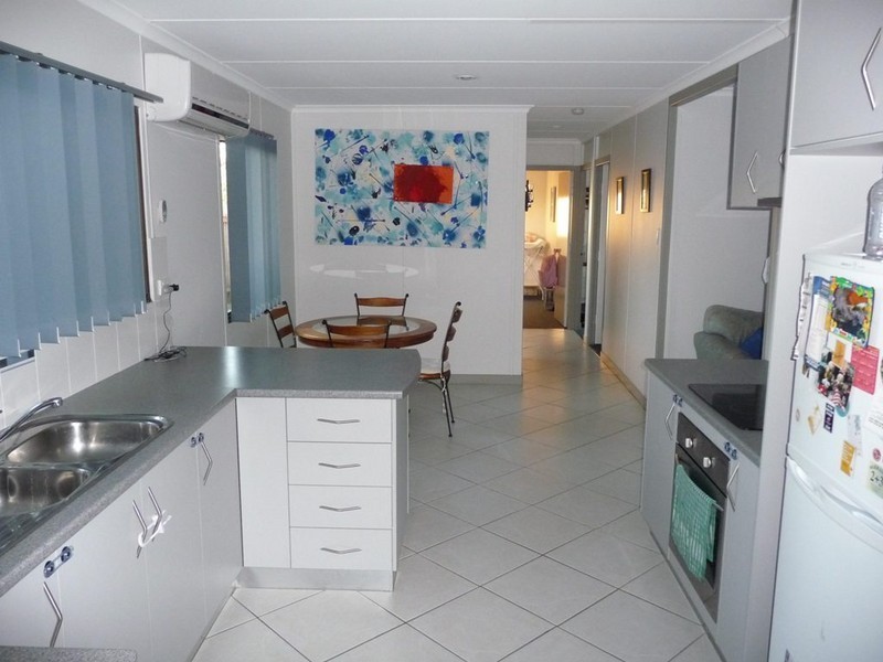 24 Kuruman Street, Scarness QLD 4655