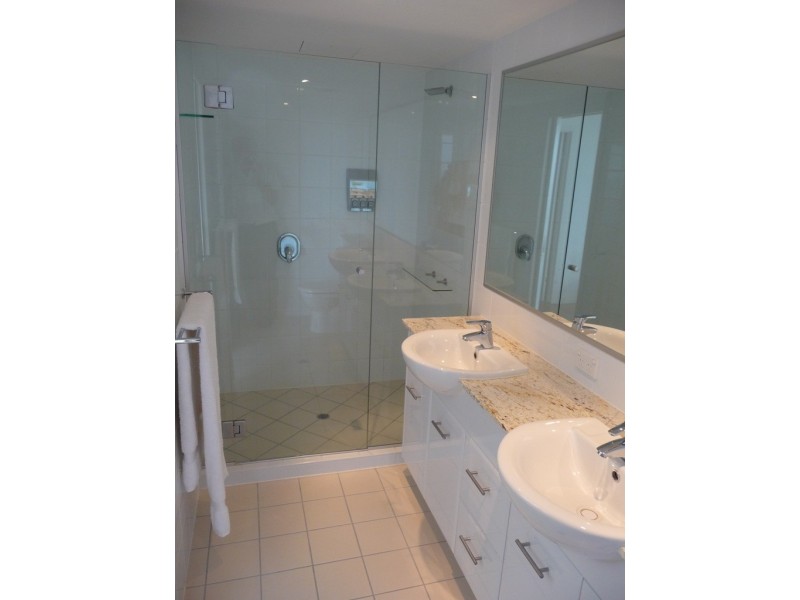 503/239 Charlton Esplanade, Pialba QLD 4655