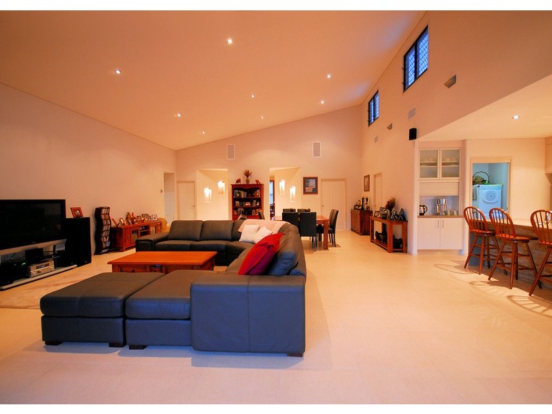 45 Rosedale Drive, Wondunna QLD 4655