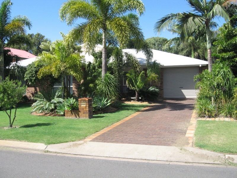 11 Anembo Drive, Torquay QLD 4655