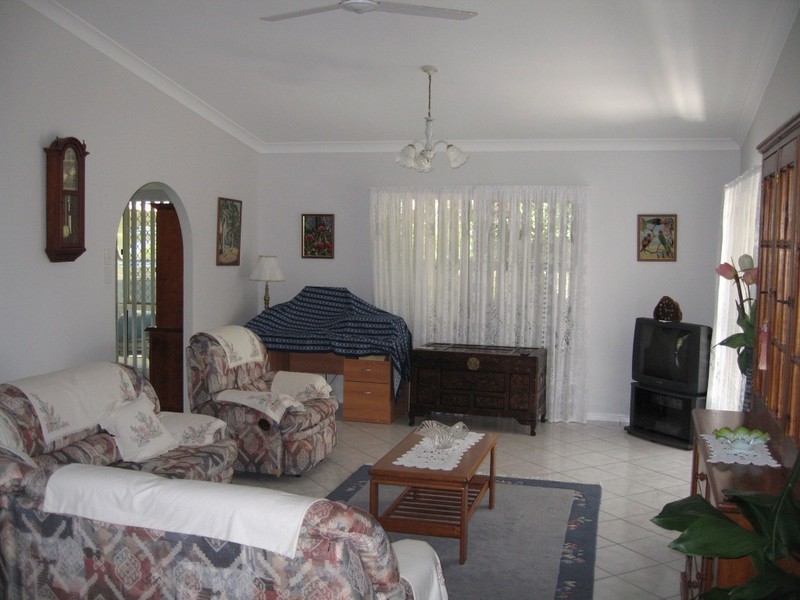 11 Anembo Drive, Torquay QLD 4655