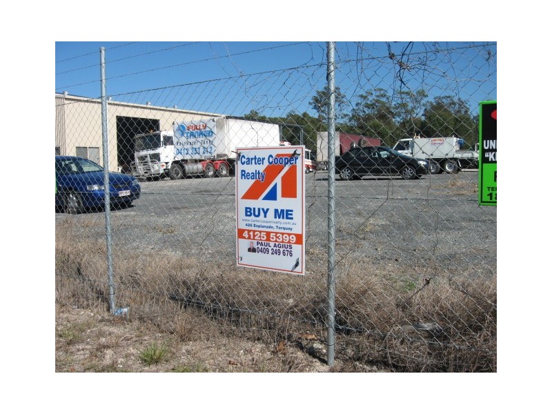 8 Industrial Avenue, Nikenbah QLD 4655