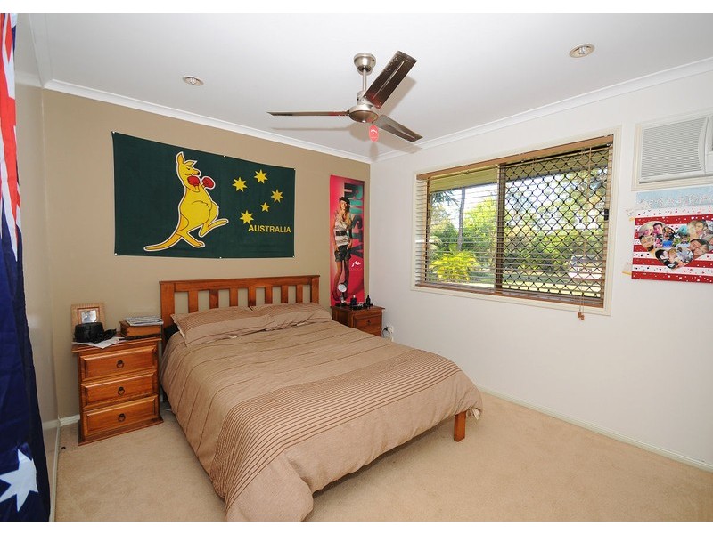 3 Wilton Close, Torquay QLD 4655