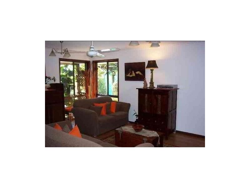 62 Dundowran Rd, Hervey Bay QLD 4655