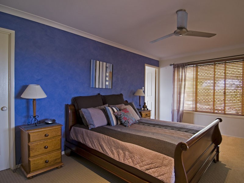 38 Bushlark Avenue, Eli Waters QLD 4655