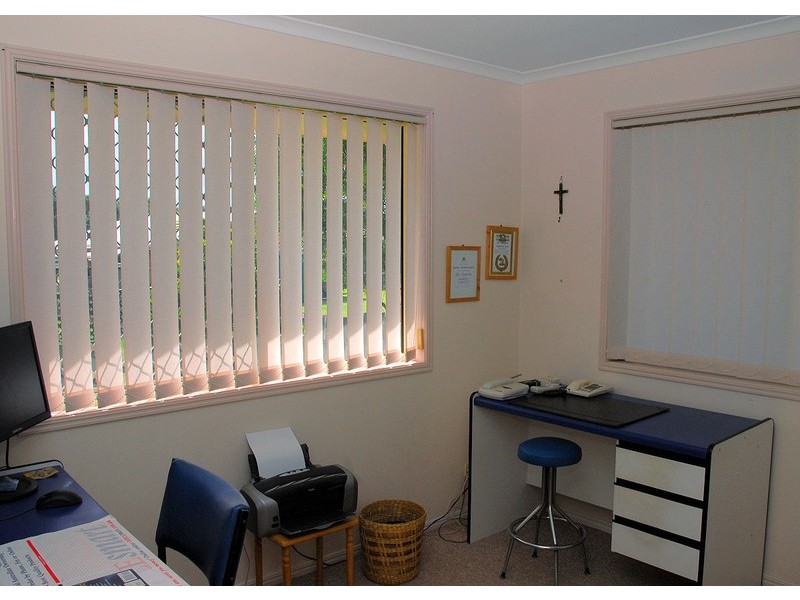 52 Winchelsea St, Hervey Bay QLD 4655