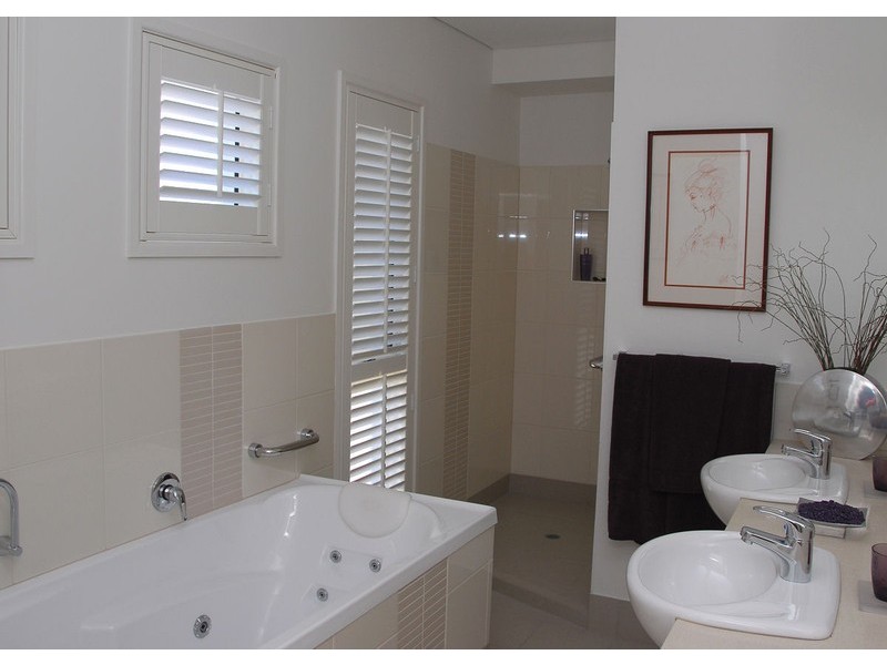140 Esplanade, Hervey Bay QLD 4655