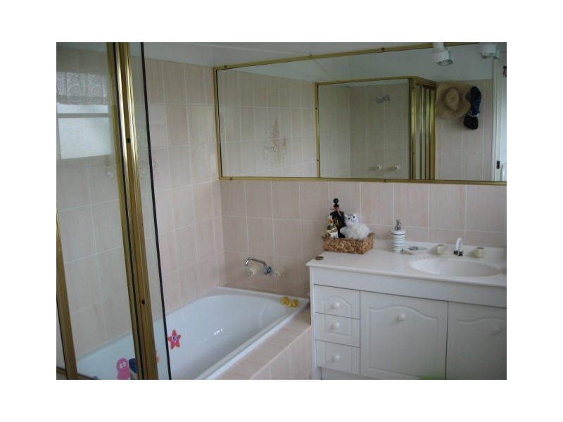 159 Esplanade, Hervey Bay QLD 4655