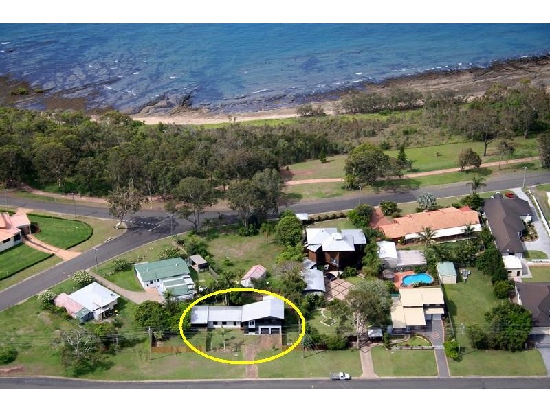 4 Helsham Street, Hervey Bay QLD 4655