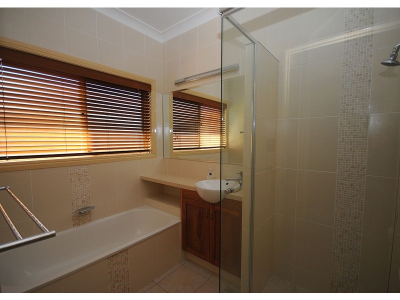 5 Windemere Rd, Hervey Bay QLD 4655