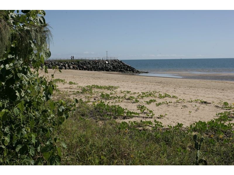 524 Esplanade, Hervey Bay QLD 4655