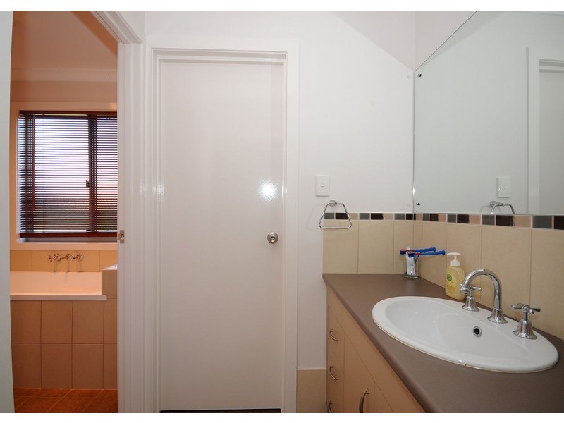 37 Miller Street, Hervey Bay QLD 4655