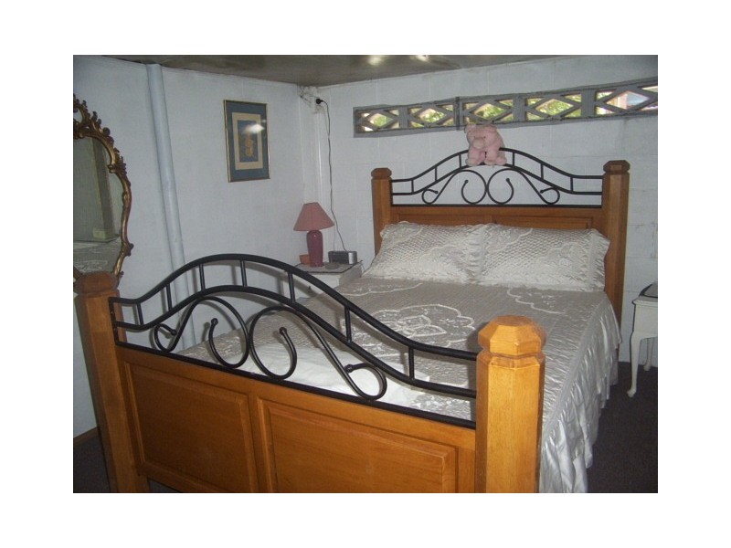 .1 and 2/11 Alexander St, Torquay, Hervey Bay QLD 4655