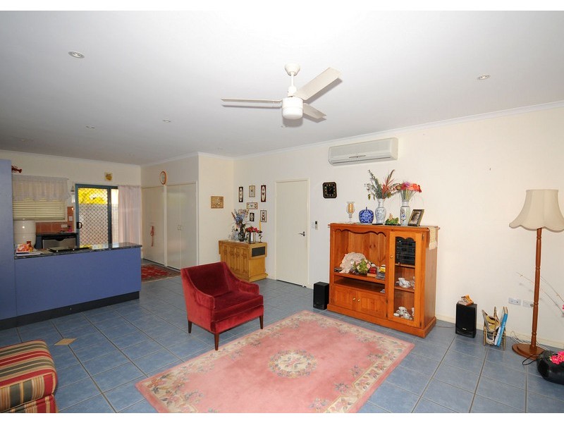 Unit 5/34 Elizabeth St, Urangan QLD 4655