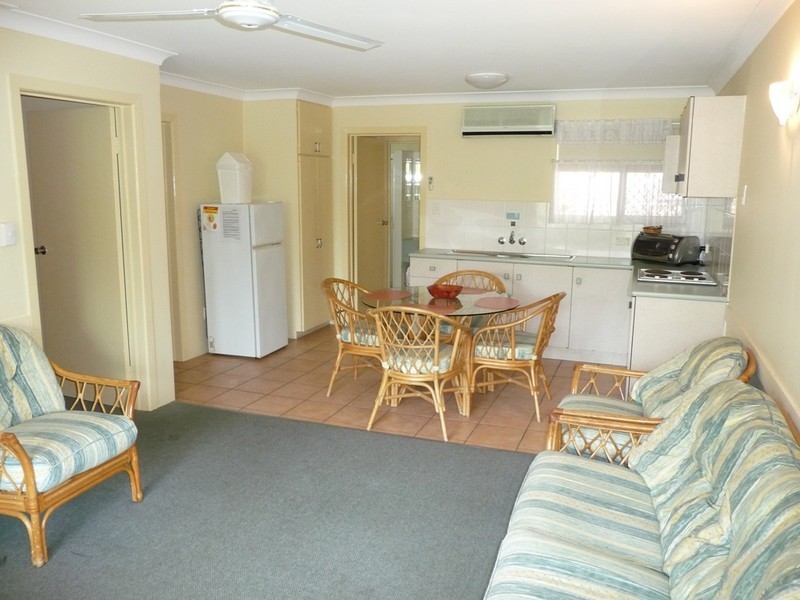 Unit12,477 Esplanade, Torquay QLD 4655