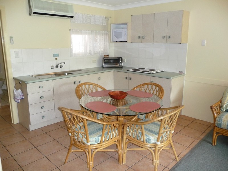 Unit12,477 Esplanade, Torquay QLD 4655