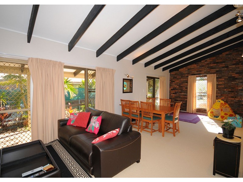 153  Long Street, Point Vernon QLD 4655