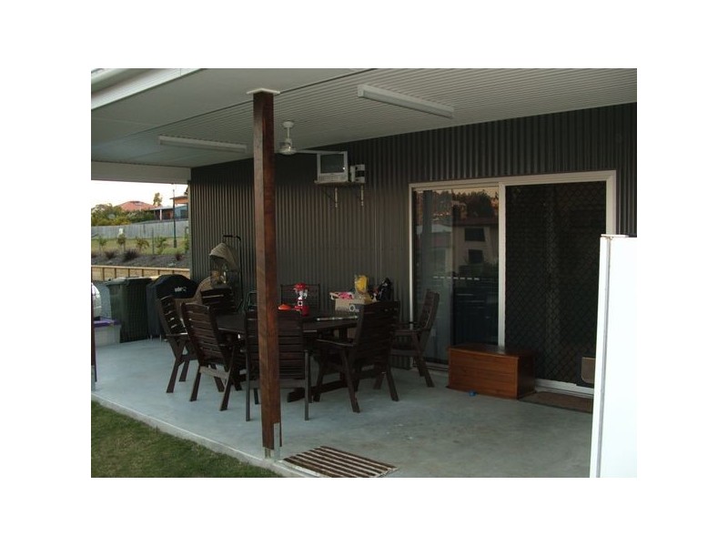 1 Coogera Crt, Dundowran Beach QLD 4655