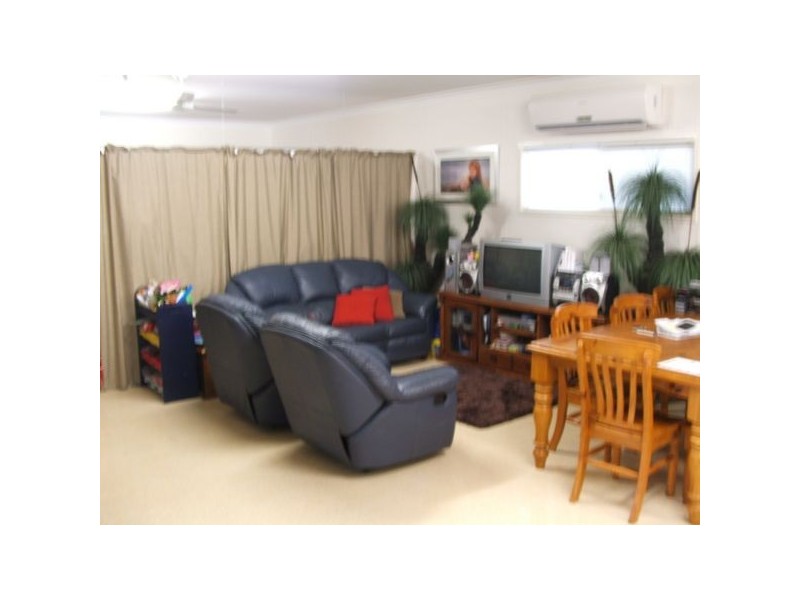 1 Coogera Crt, Dundowran Beach QLD 4655