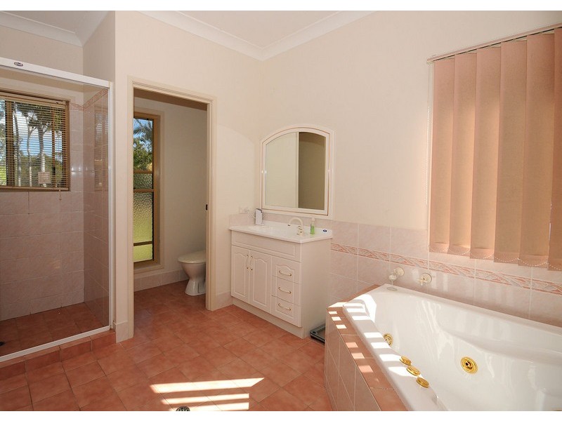 71 Barallen Cl, Booral QLD 4655