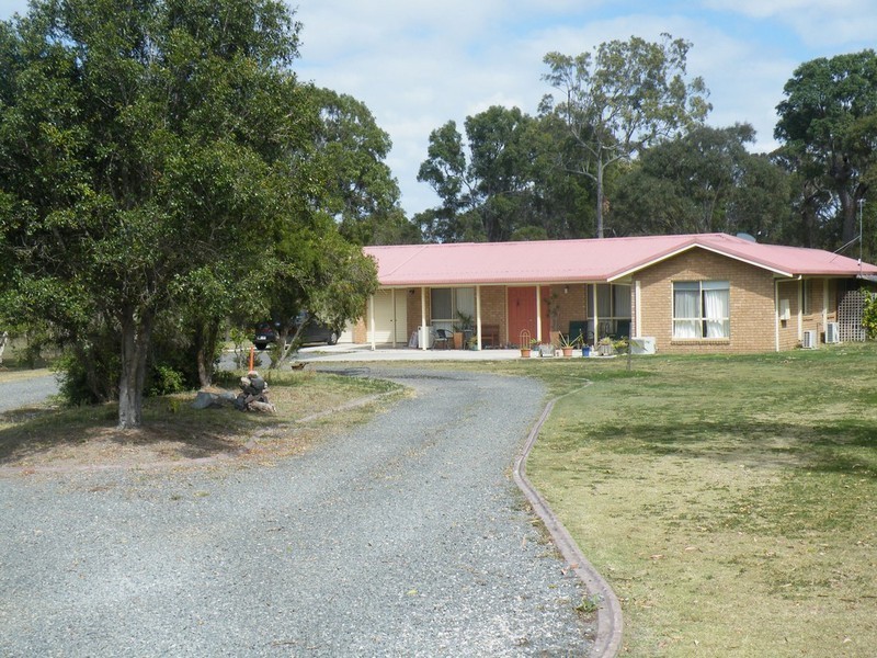 41 Ladbroke Cres, Urangan QLD 4655