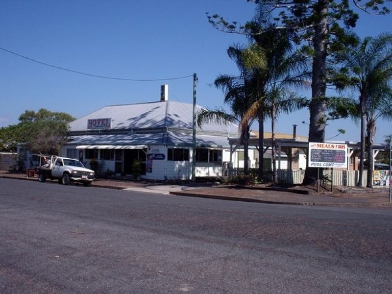 59 Hunter St, Torbanlea QLD 4662