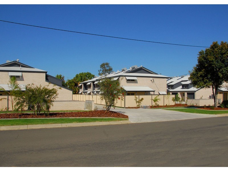 66. Winchelsea St, Pialba QLD 4655