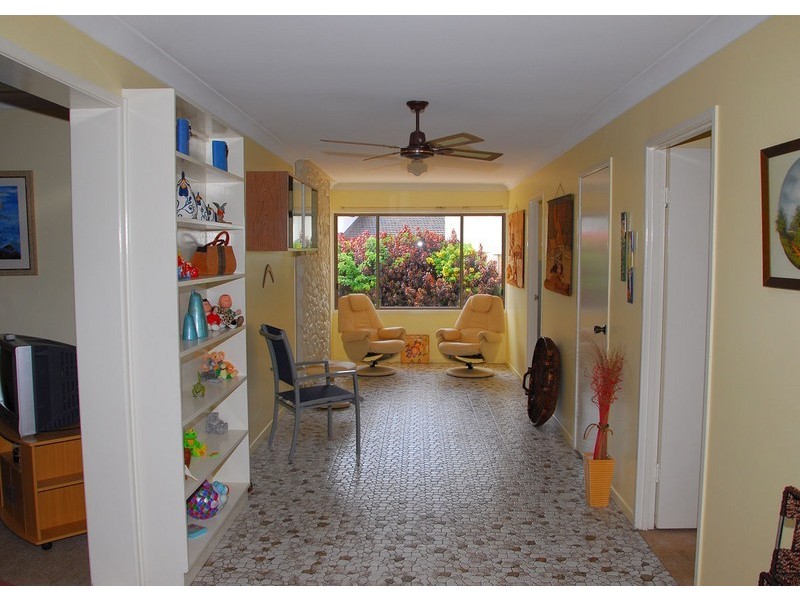 122. Esplanade, Point Vernon QLD 4655