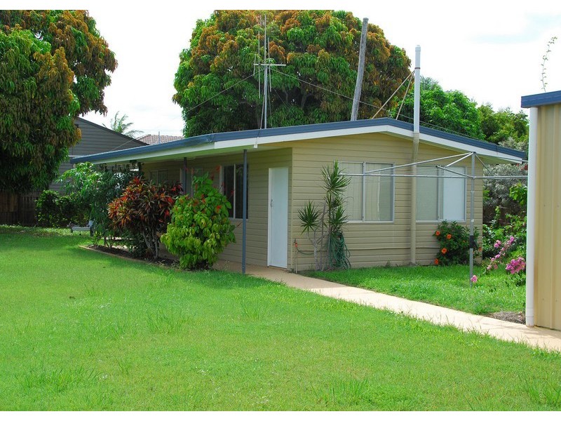 122. Esplanade, Point Vernon QLD 4655