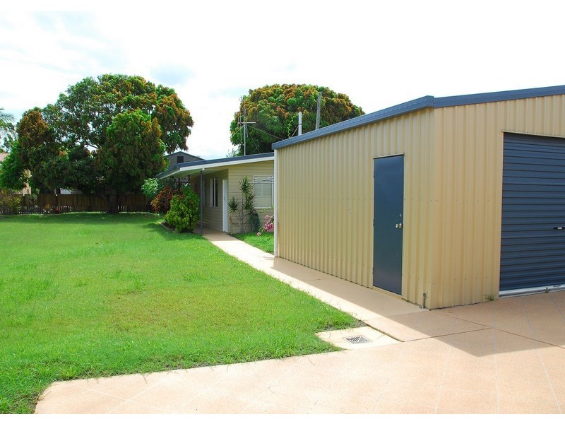 122. Esplanade, Point Vernon QLD 4655