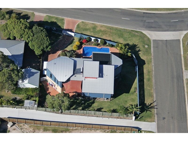 35 Rohan Way, Kawungan QLD 4655