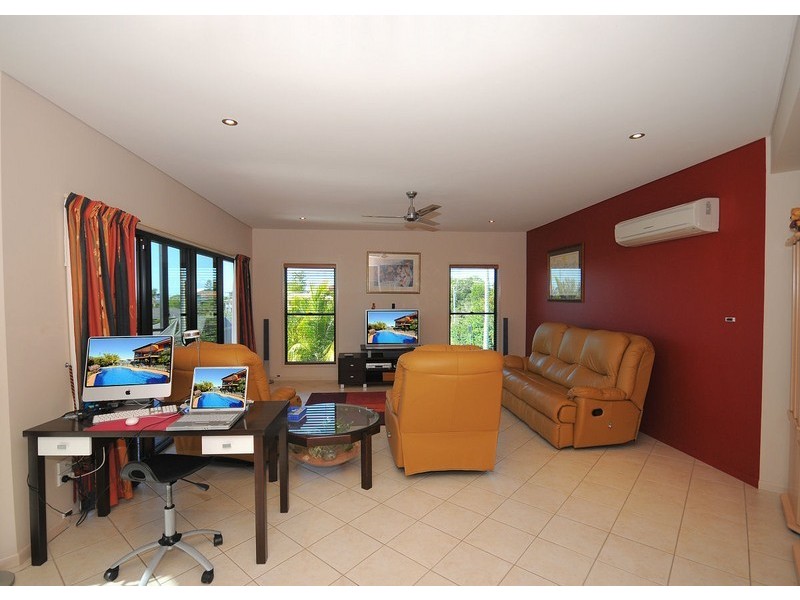 35 Rohan Way, Kawungan QLD 4655