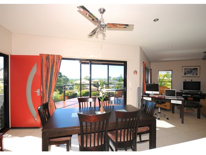 35 Rohan Way, Kawungan QLD 4655