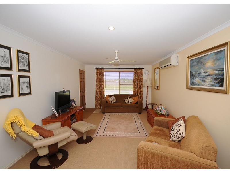 85. Martin Street, Point Vernon QLD 4655