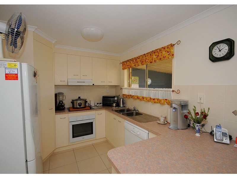 85. Martin Street, Point Vernon QLD 4655