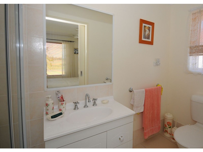 85. Martin Street, Point Vernon QLD 4655