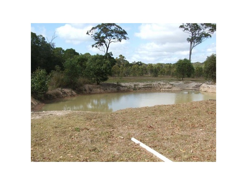 60 Maddever Rd, Booral QLD 4655