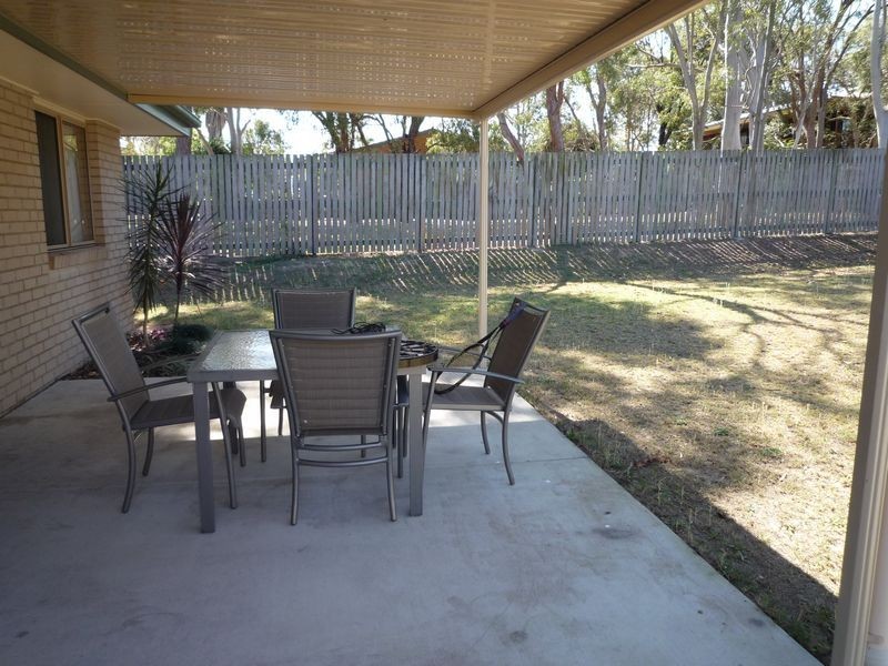 House 2, 36a Tavistock St, Torquay QLD 4655