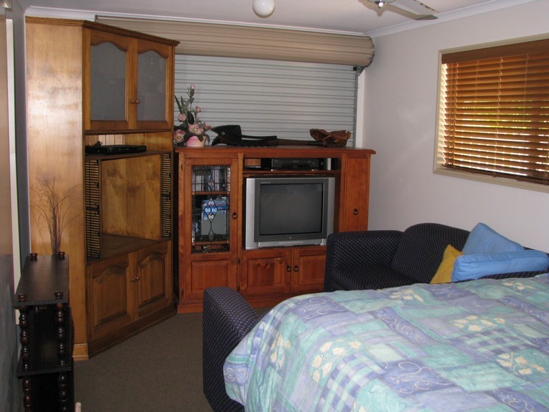 79  Honeysuckle, Kawungan QLD 4655