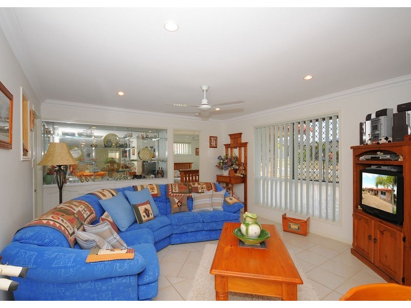 7 Marcocci Street, Urraween QLD 4655