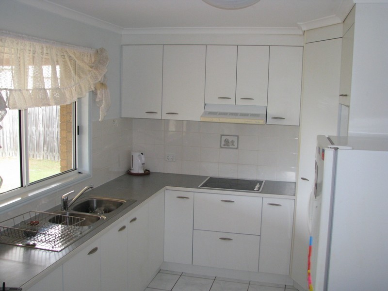 100 Honiton St, Hervey Bay QLD 4655