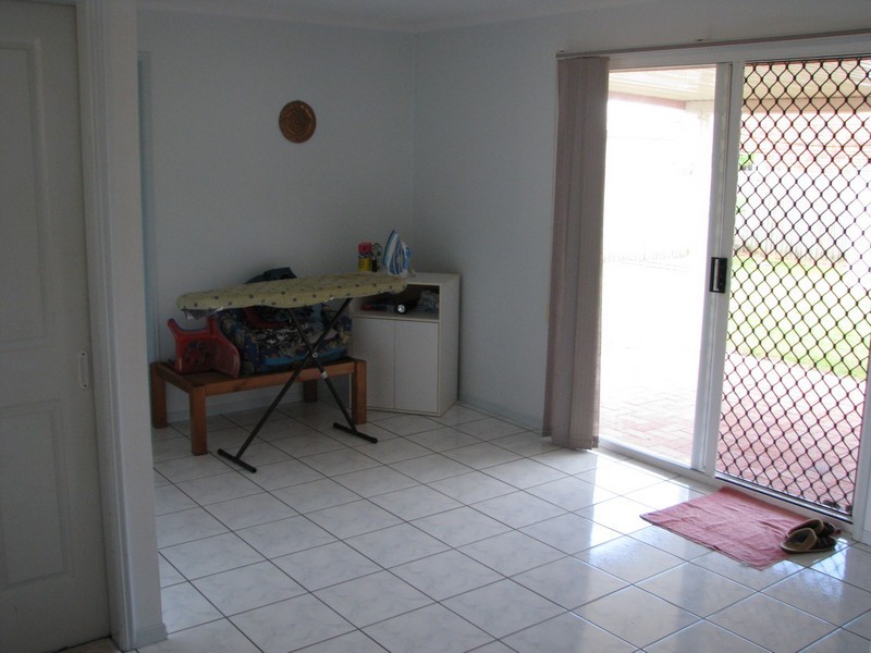 100 Honiton St, Hervey Bay QLD 4655