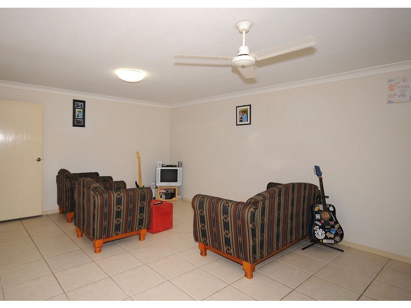 23 Rosewood Ave, Wondunna QLD 4655