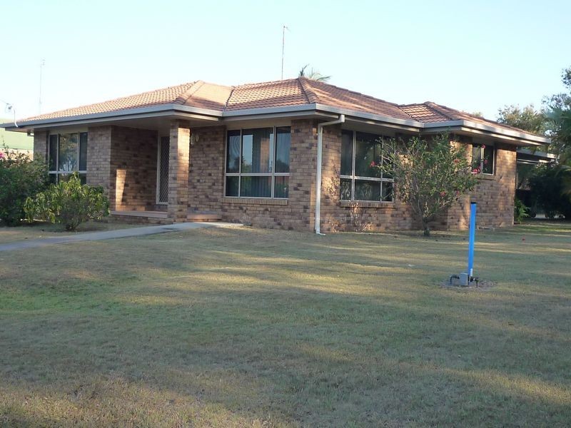 1 Greenway Drive, Pialba QLD 4655