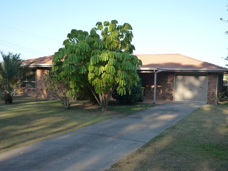 1 Greenway Drive, Pialba QLD 4655