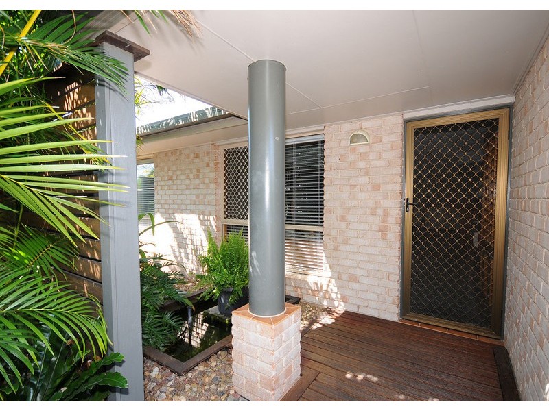 14  Oceanview Street, Point Vernon QLD 4655