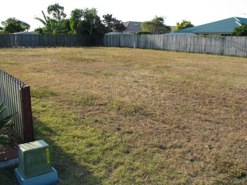 10 Marineview Avenue, Scarness QLD 4655