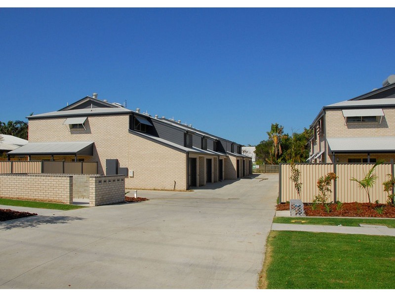 66 Winchelsea St, Hervey Bay QLD 4655